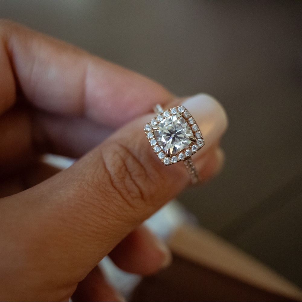 Moissanite Ring - image 2